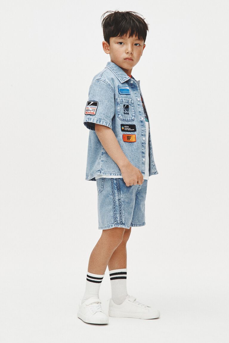 เสื้อเชิ้ตยีนส์แขนสั้น