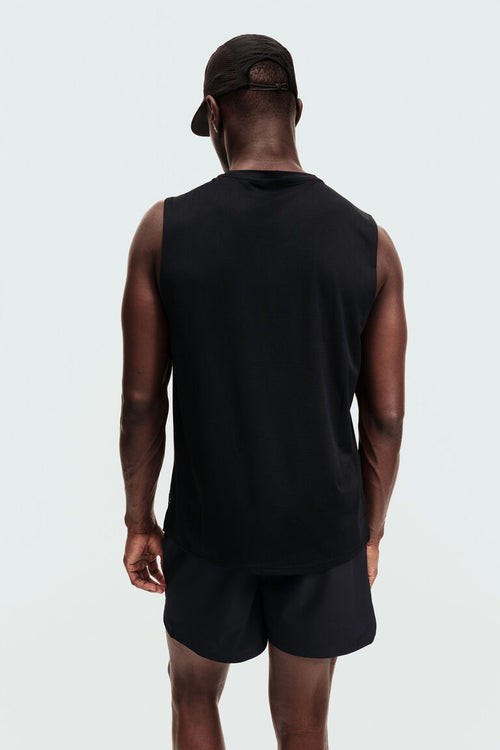 เสื้อกั๊กออกกำลังกายทรง Regular Fit ที่มีเทคโนโลยี DryMove™